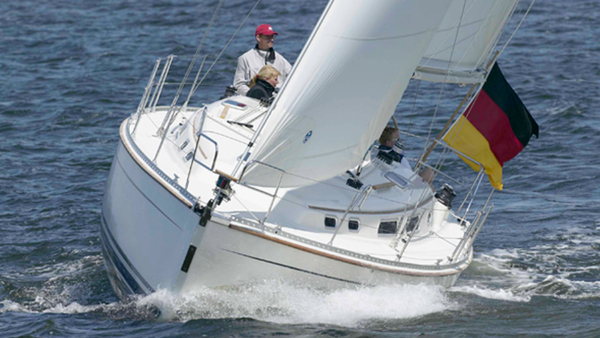 German sailing yacht frontal | HanseYachts AG