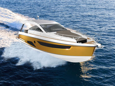 Sealine S430 Yacht a motore sul mare